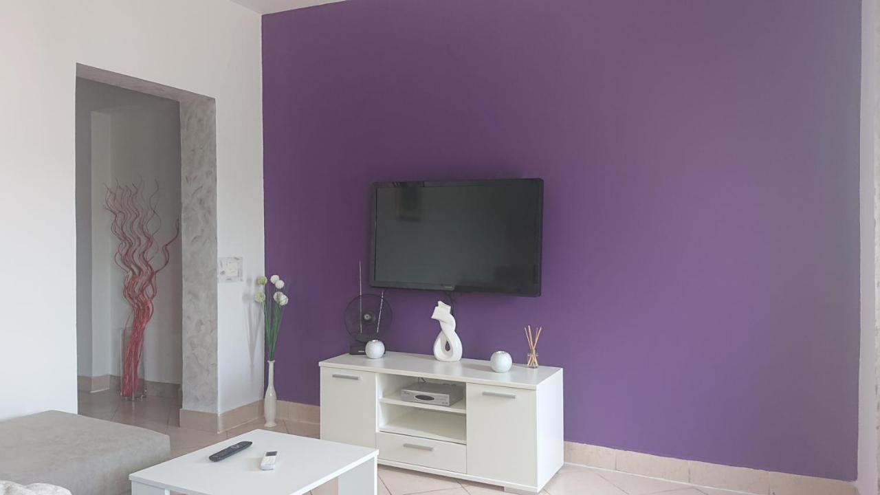 Morepal Apartment Rijeka Exterior photo